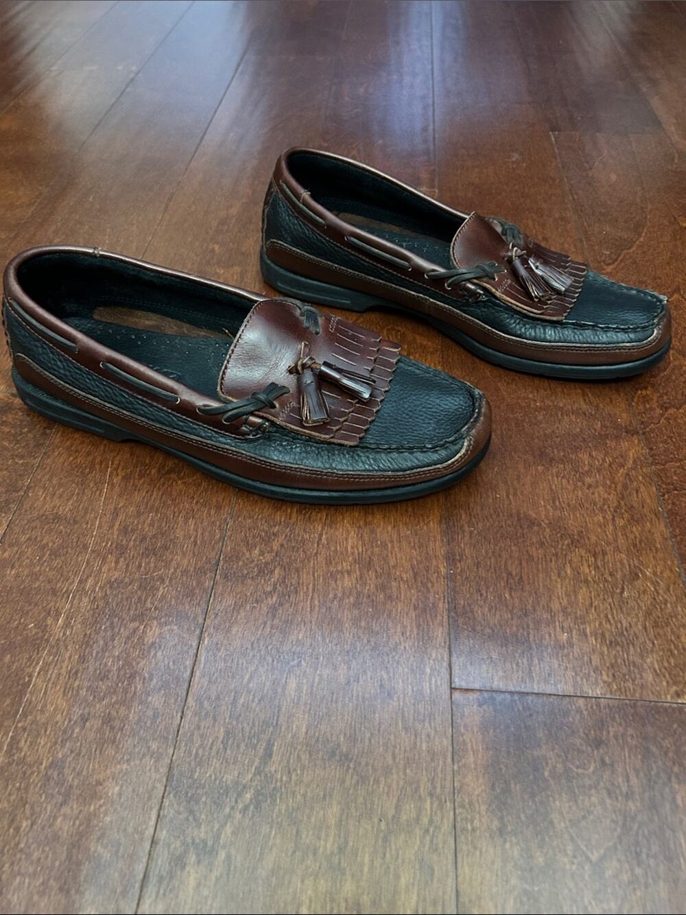 Sperry Top Sider Two-Tone Black and Brown Leather Tassel Loafers, Size 10.5
